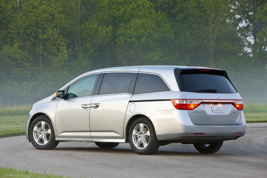  Honda Odyssey 2011 года  (фото 147 из 162)